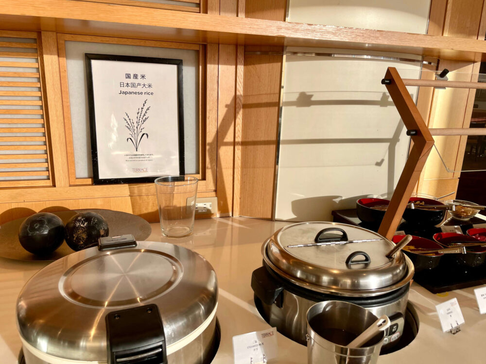 ヒルトン成田 朝食ブッフェ ご飯とお味噌汁