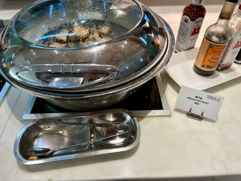 ヒルトン成田 朝食ブッフェ 焼き魚