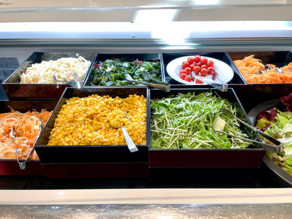 ヒルトン成田 朝食ブッフェ 生サラダ