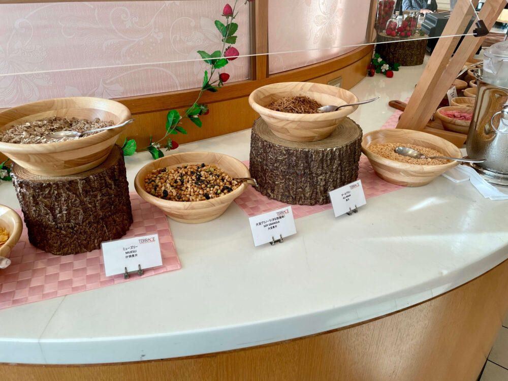 ヒルトン成田 朝食ブッフェ オールブランとグラノーラ