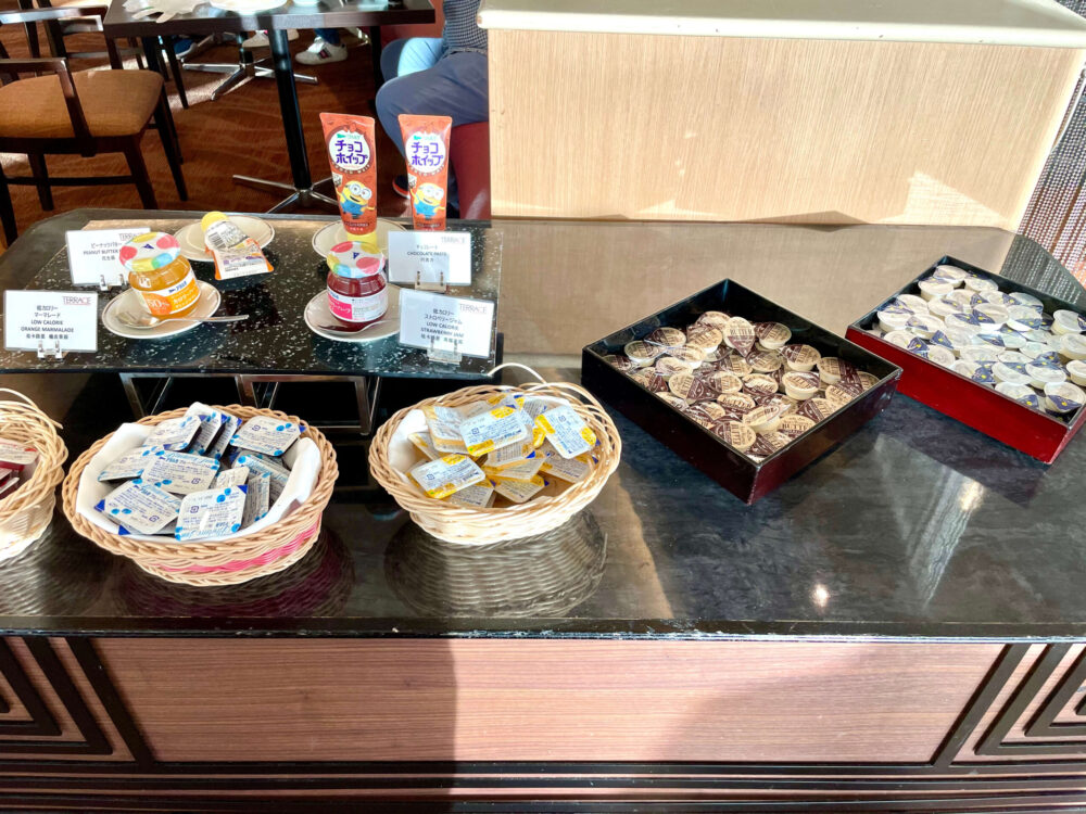 ヒルトン成田 朝食ブッフェ バターやジャム
