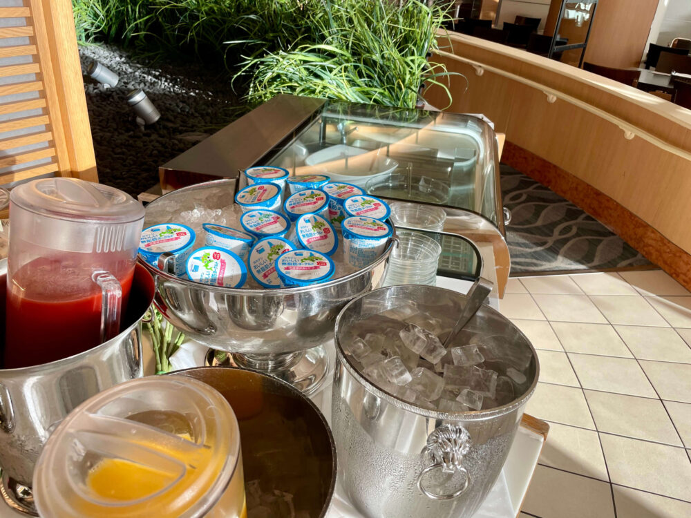 ヒルトン成田 朝食ブッフェ フレッシュジュース