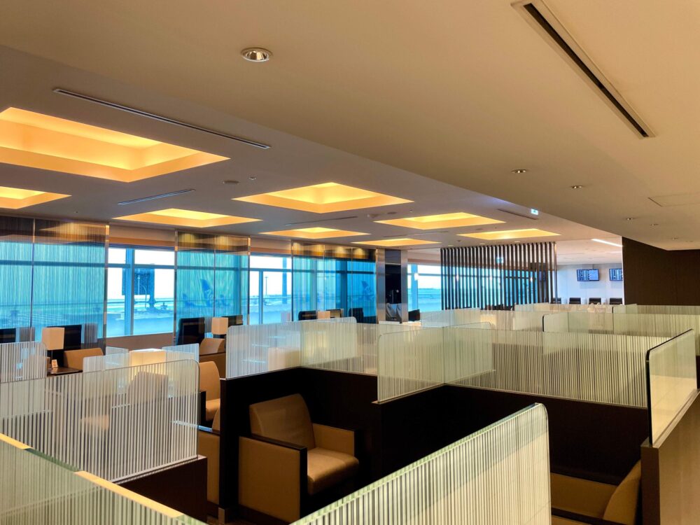 羽田空港 ANAラウンジ(本館南) 半個室ブース