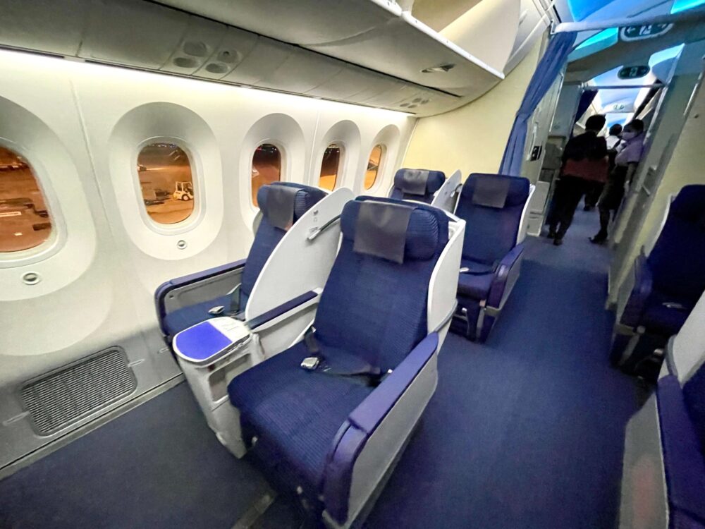 ANA 78M 2列シート