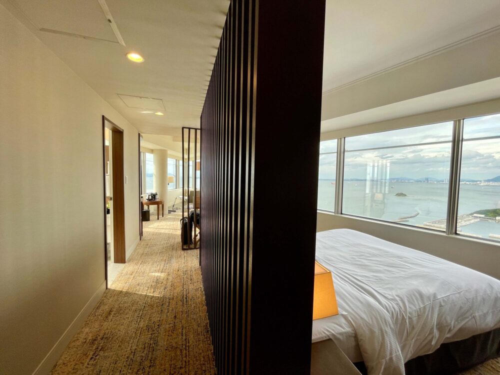 ヒルトン福岡シーホーク パノラミックスイート 廊下