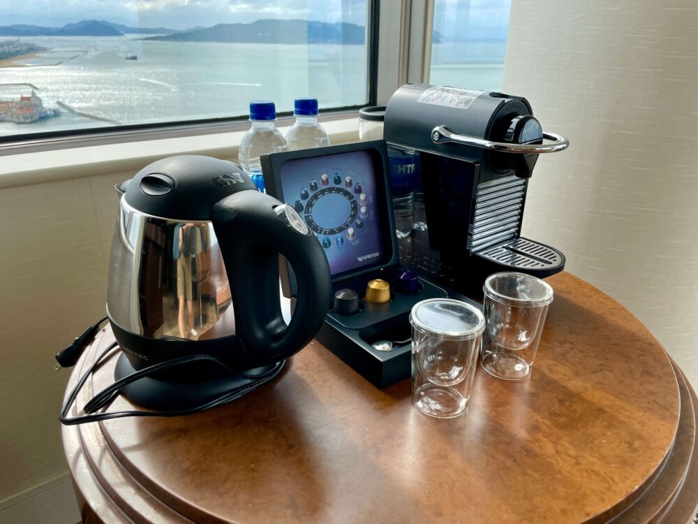 ヒルトン福岡シーホーク パノラミックスイート ネスプレッソマシーン