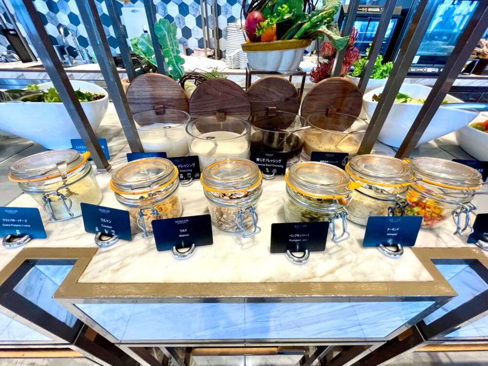 ヒルトンお台場 朝食 種類豊富なドレッシング