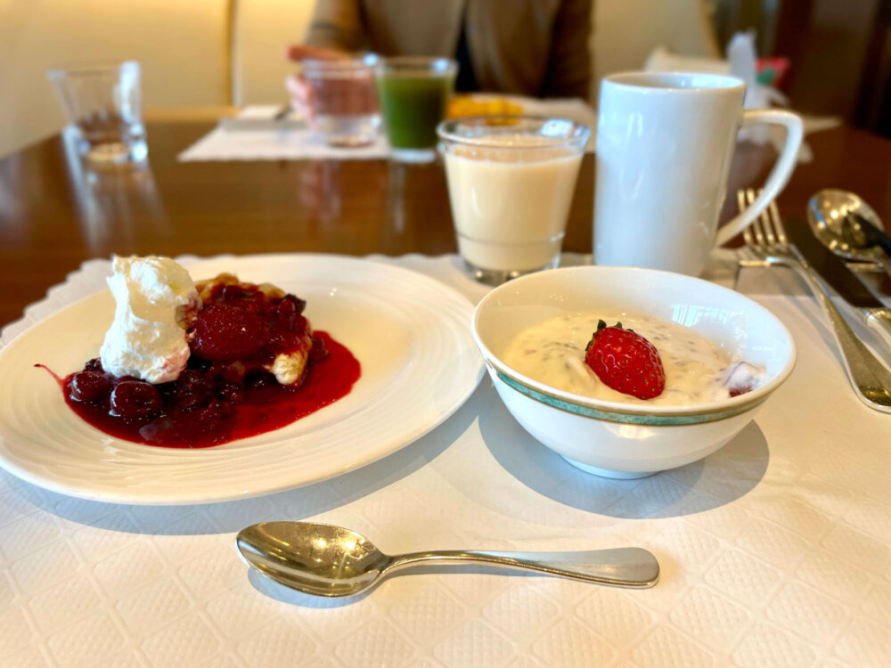 ヒルトンお台場 朝食 飲んだメロンオレ