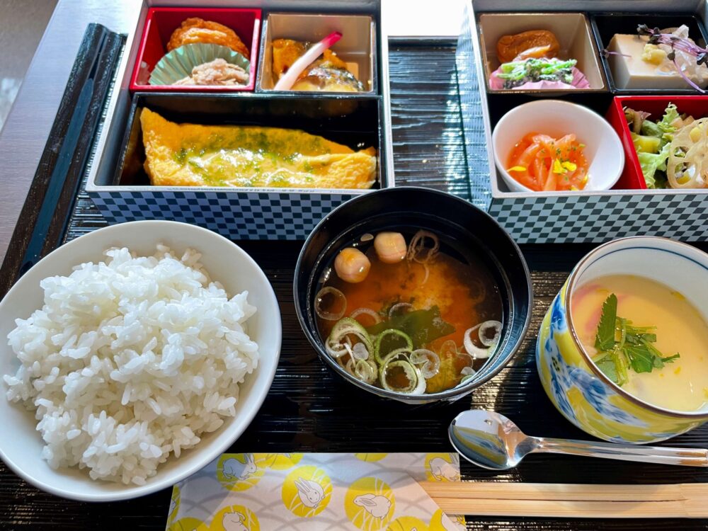 インターコンチネンタル東京ベイ 和ラウンジ あきたこまち