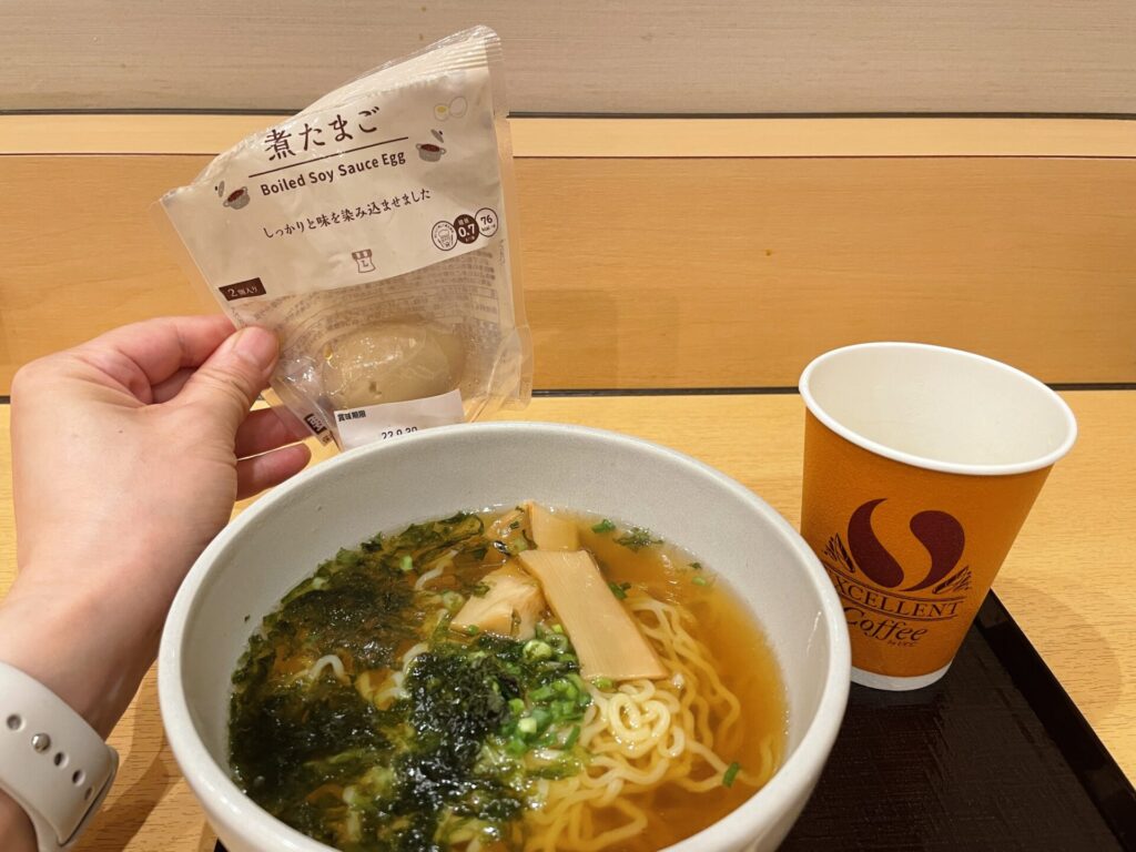 「御宿 野乃 浅草」夜鳴きそば トッピングをじさんおじさん