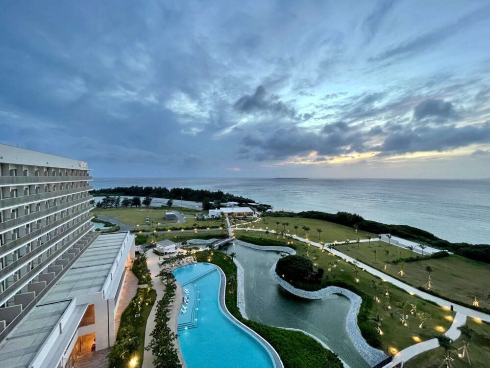 ヒルトン瀬底 最上階からの夕景