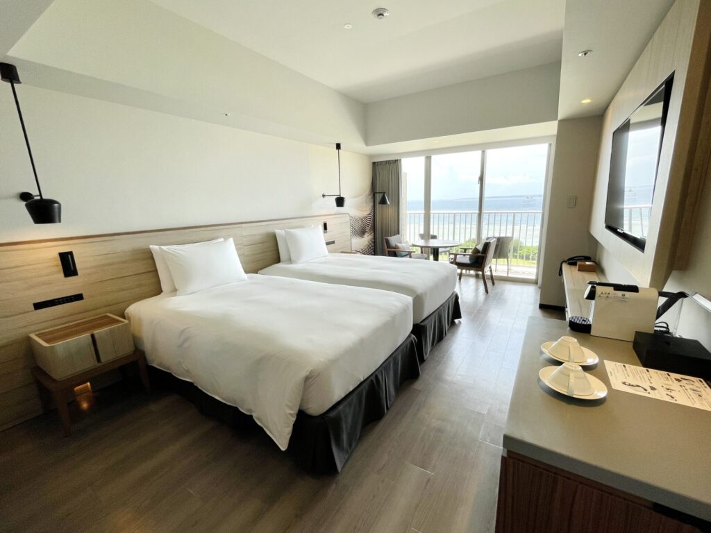 「ヒルトン瀬底」デラックスルーム 全体の様子