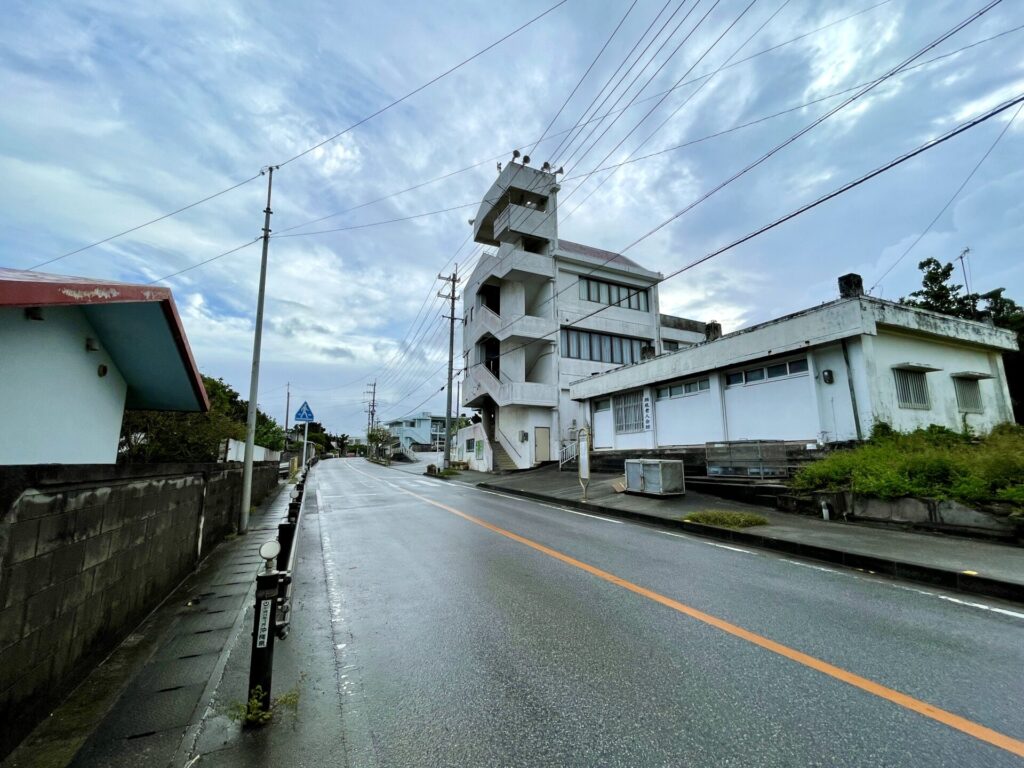 瀬底公民館