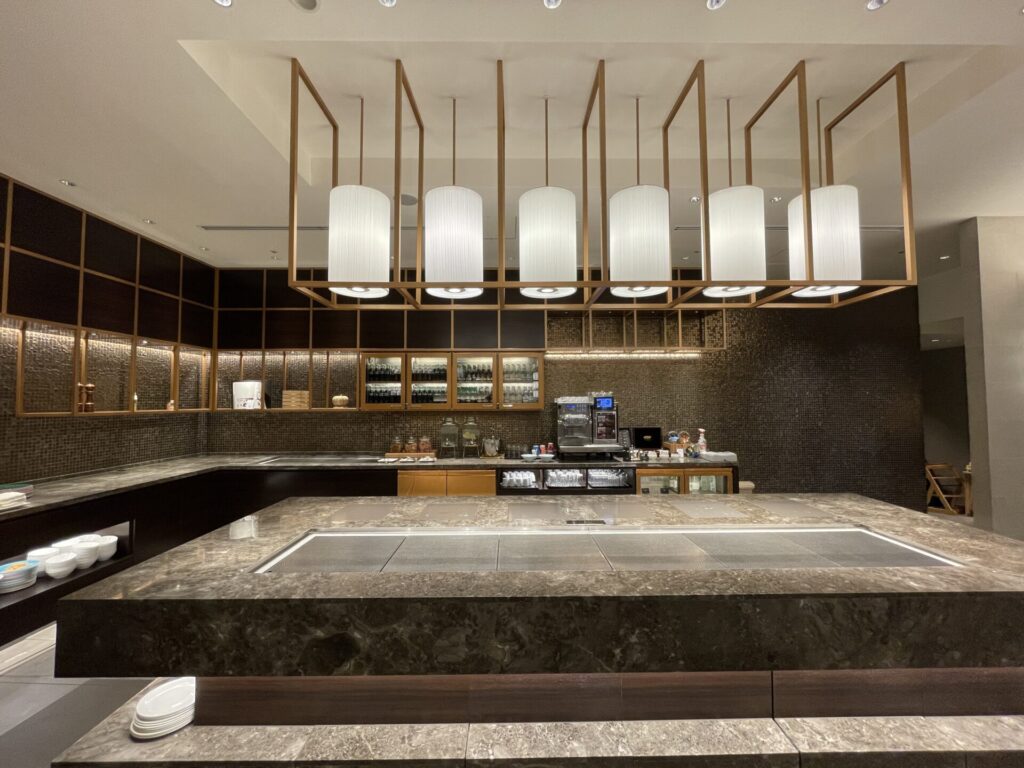 ヒルトン東京ベイ セレブリオラウンジ ブッフェ台