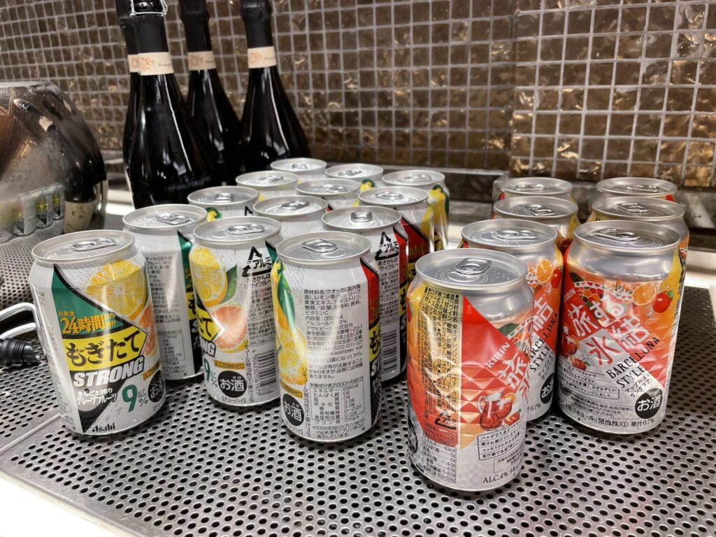 ヒルトン東京ベイ セレブリオラウンジ カクテルタイム 缶酎ハイ