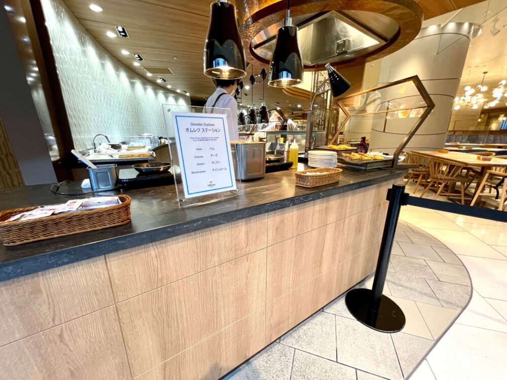 ヒルトン東京ベイ 朝食 オムレツステーション