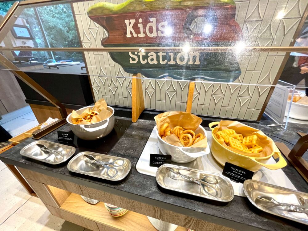 ヒルトン東京ベイ 朝食 キッズステーション