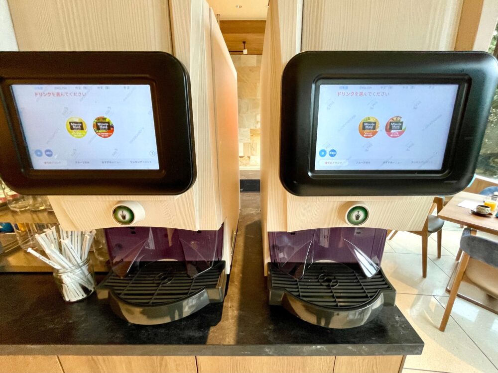 ヒルトン東京ベイ 朝食 ソフトドリンクマシーン