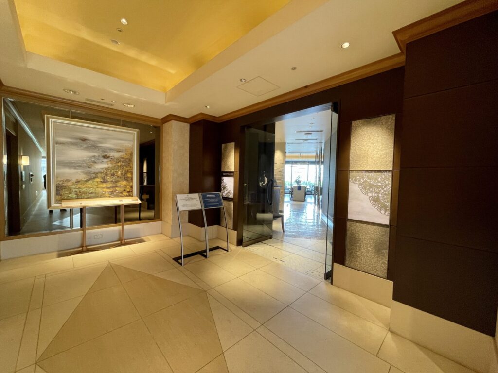 ヒルトンお台場 エグゼクティブラウンジ 入口