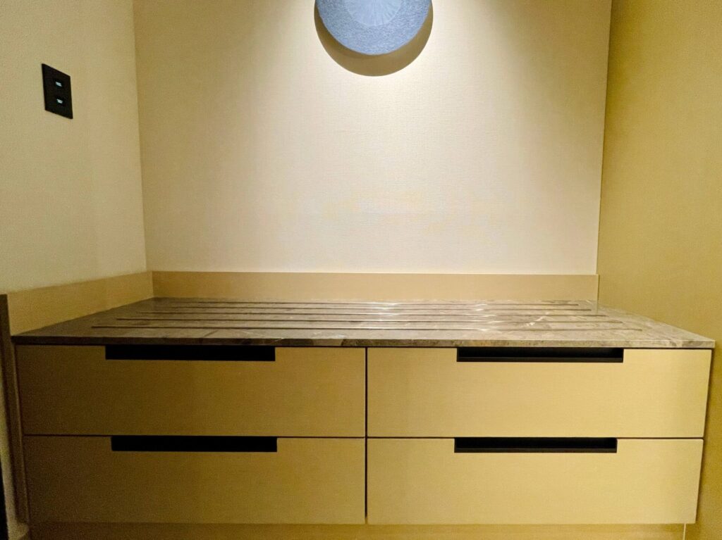 「ヒルトン長崎」客室内の物置エリア