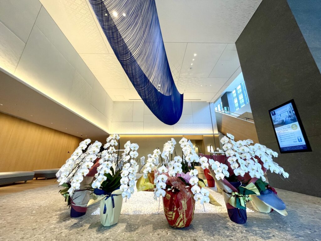 ヒルトン長崎 1階エントランス