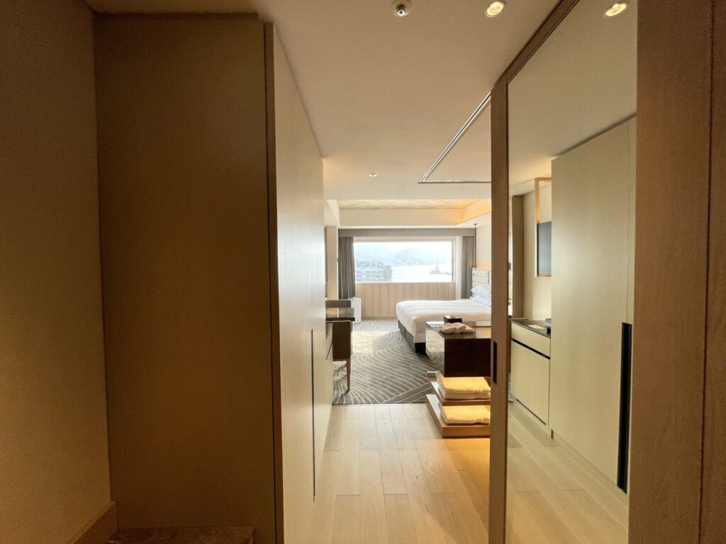 ヒルトン長崎 エグゼクティブデラックス 入室しての風景