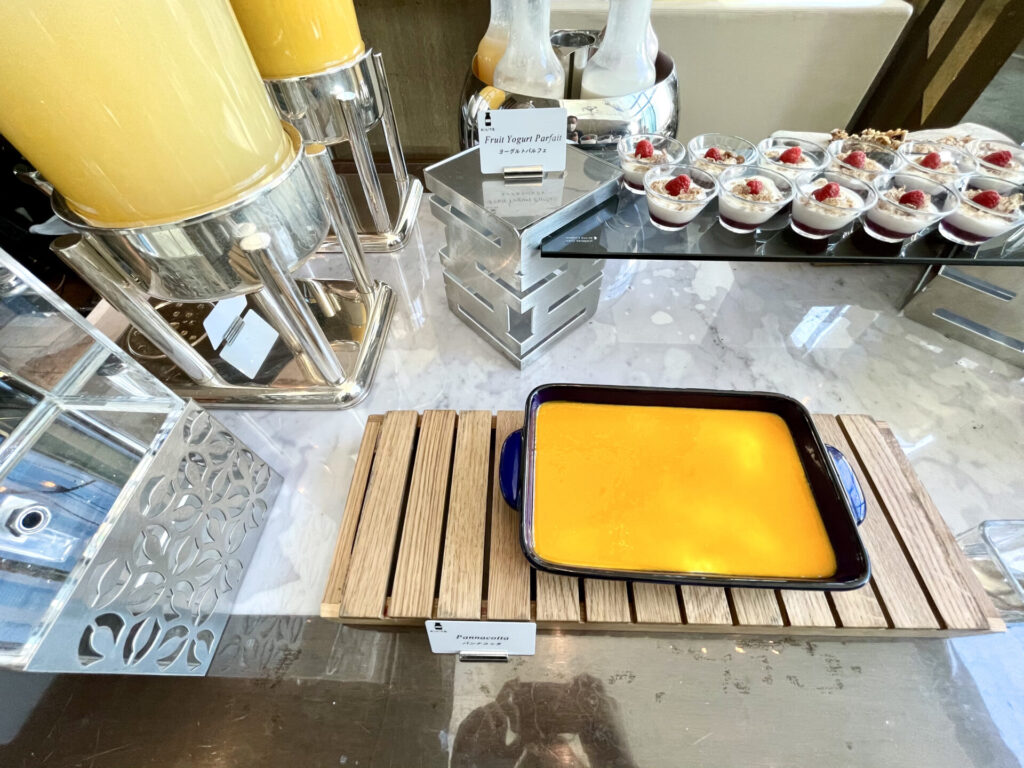 コンラッド東京 朝食 デザート