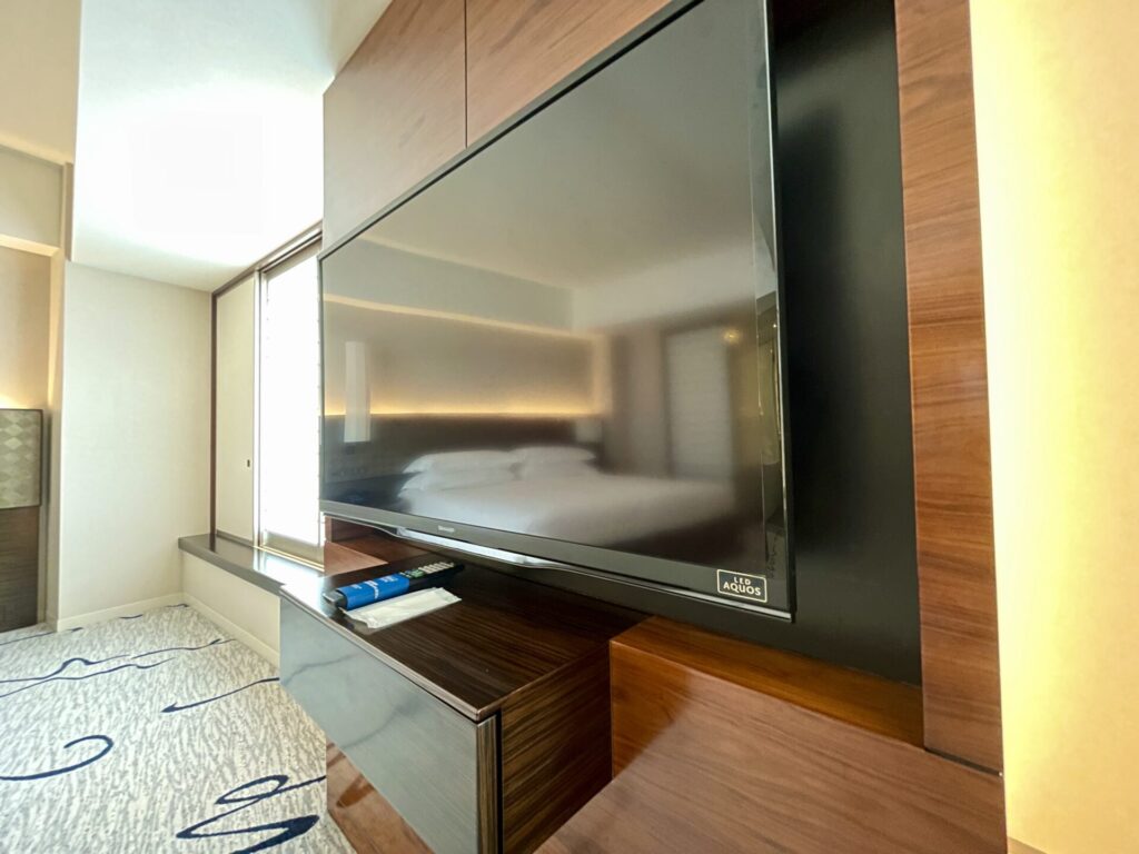 ヒルトン東京 ジュニアスイート テレビ