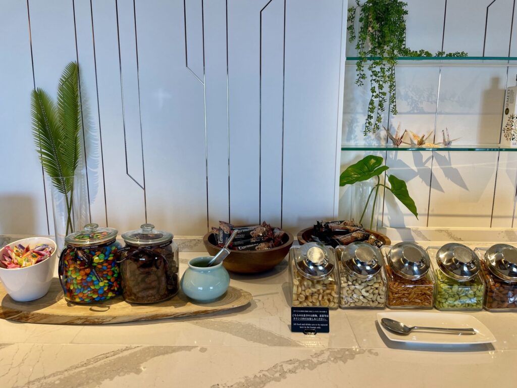 ヒルトン東京 エグゼクティブラウンジ オールデイスナック