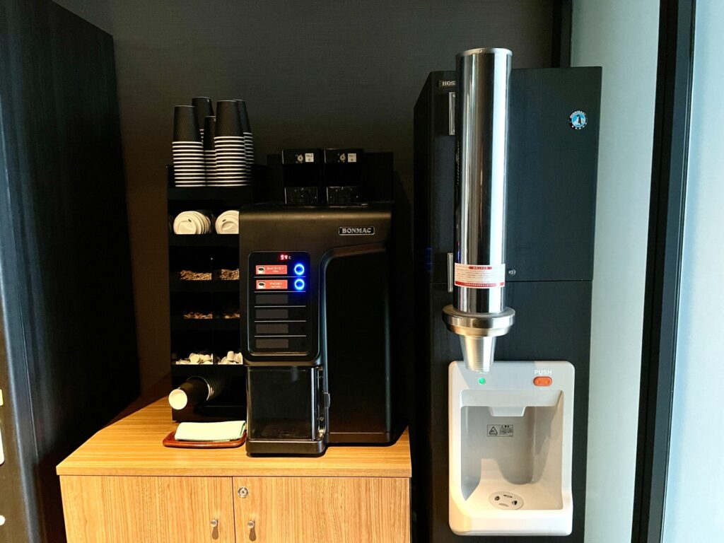 ラビスタ東京ベイ コーヒーマシーンと製氷機