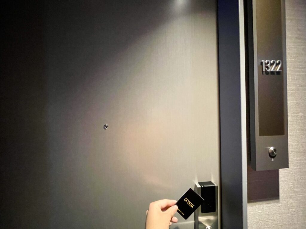 ラビスタ東京ベイ 客室の扉