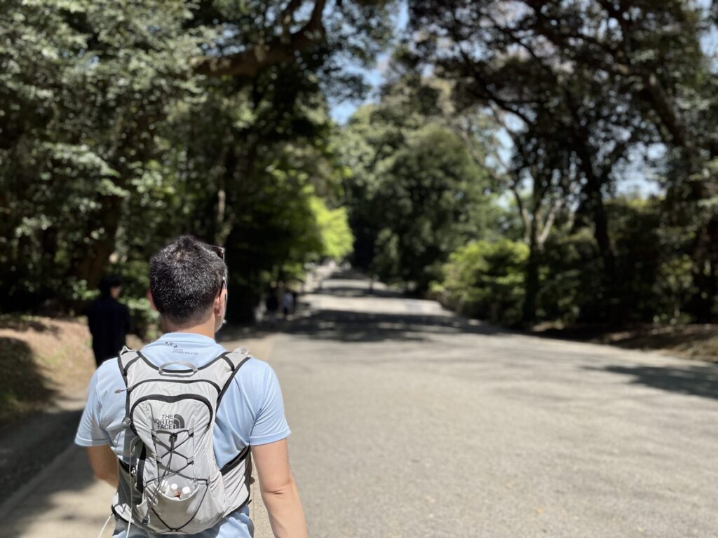 徒歩で「山手線一周」明治境内