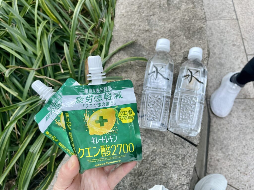 山手線徒歩で一周 シャングリラのお水の差し入れ