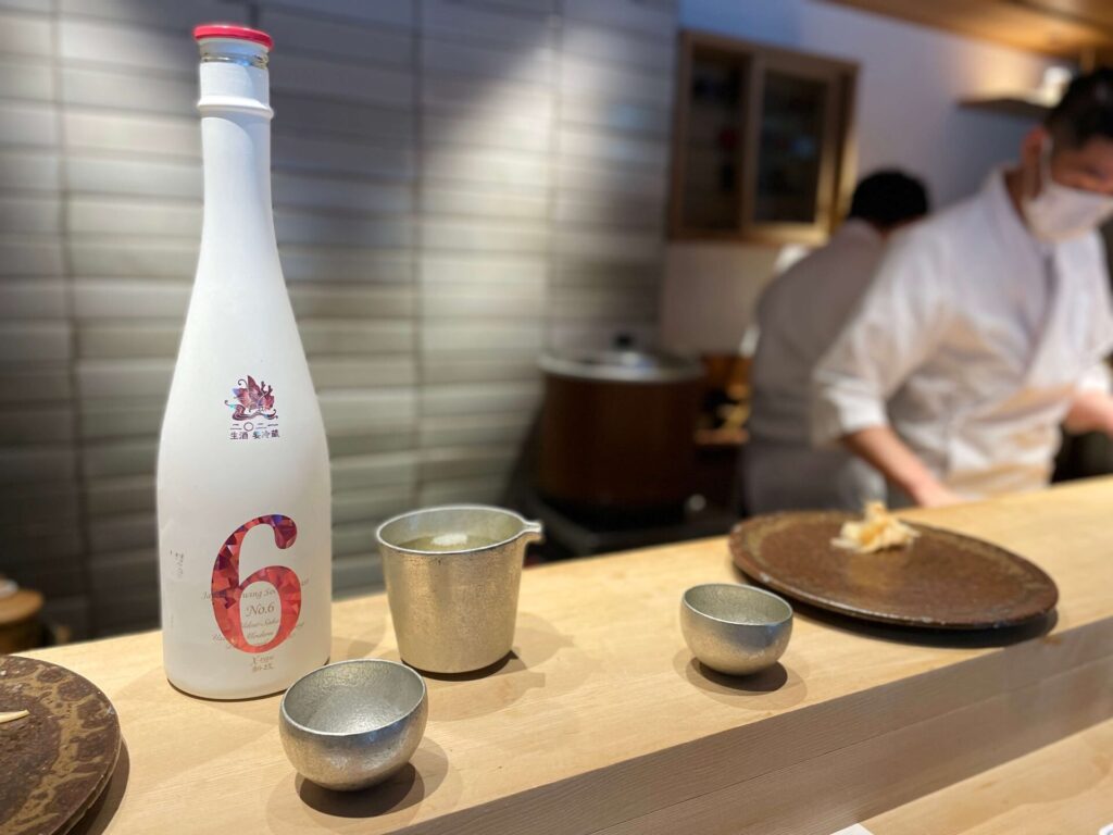 「鮨 大いにおまかせ」日本酒 新政No6