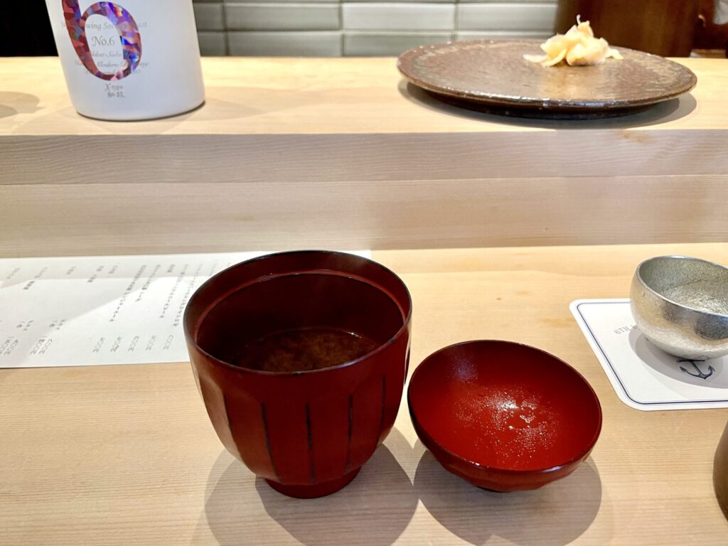 鮨 大いにおまかせ ランチ 赤だしの味噌汁