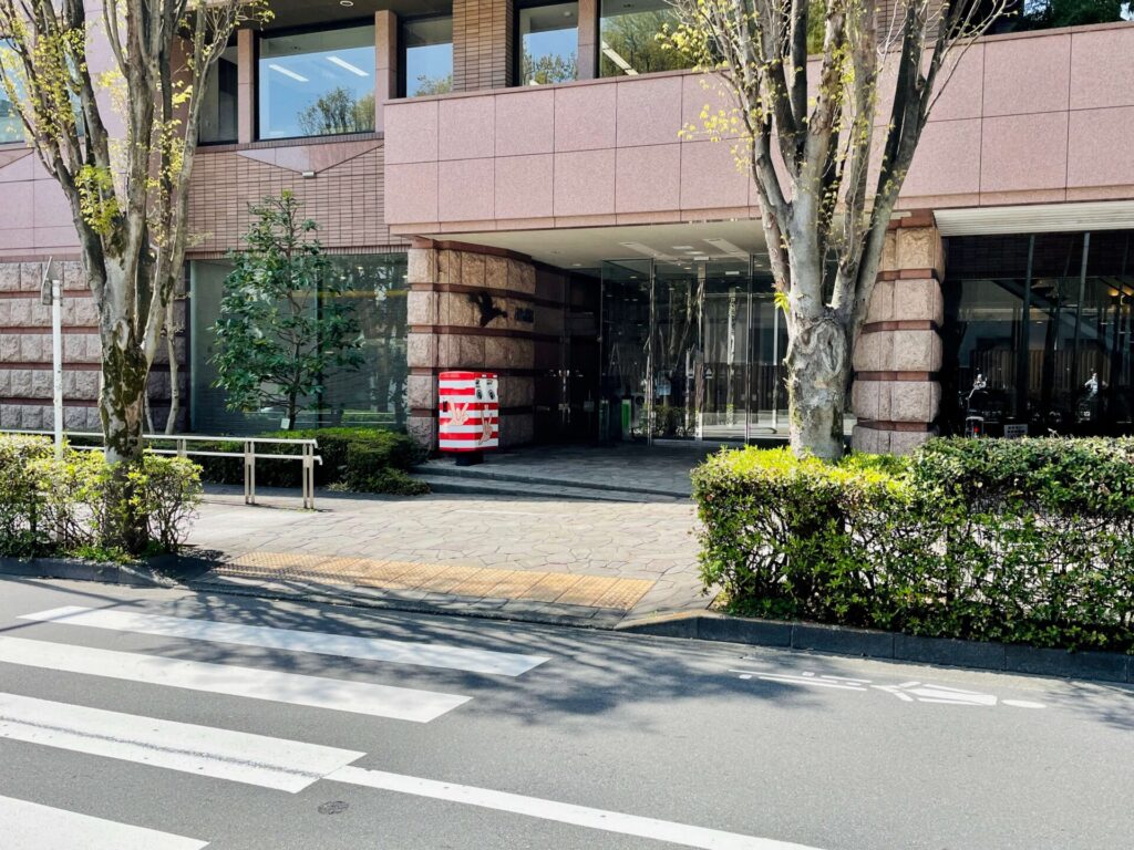 徒歩で「山手線一周」高田馬場-目白間にある はじめちゃんポスト