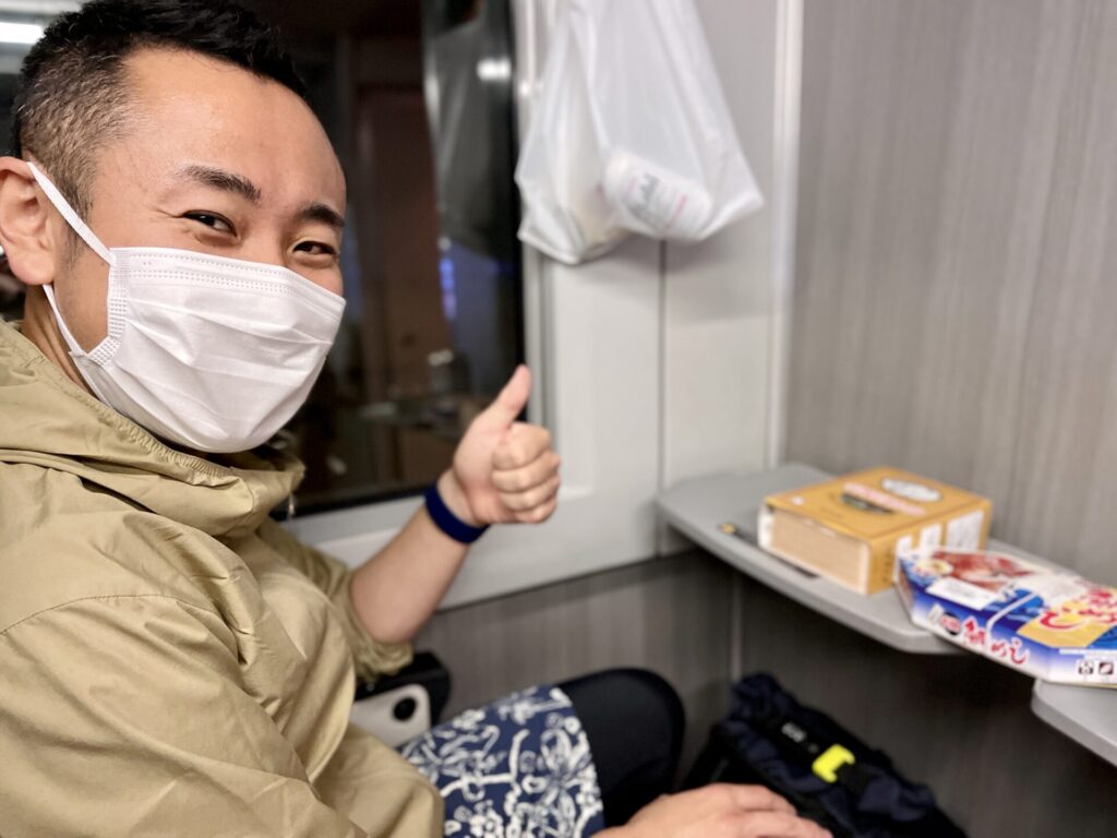 「東京エクストリームウォーク100」前日の様子 グリーン席で快適に小田原へ