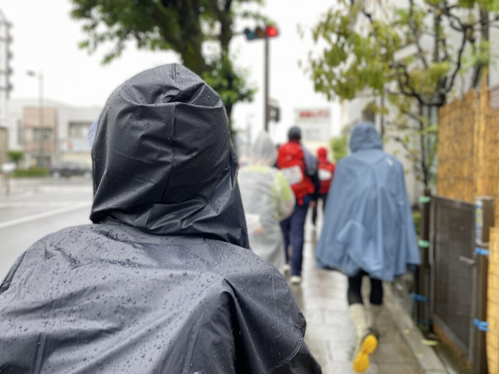 「東京エクストリームウォーク100」出発直後の様子