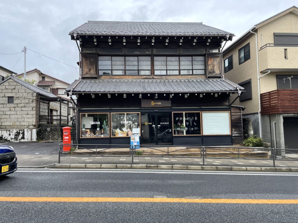 「東京エクストリームウォーク100」素敵なカレー屋さんを発見