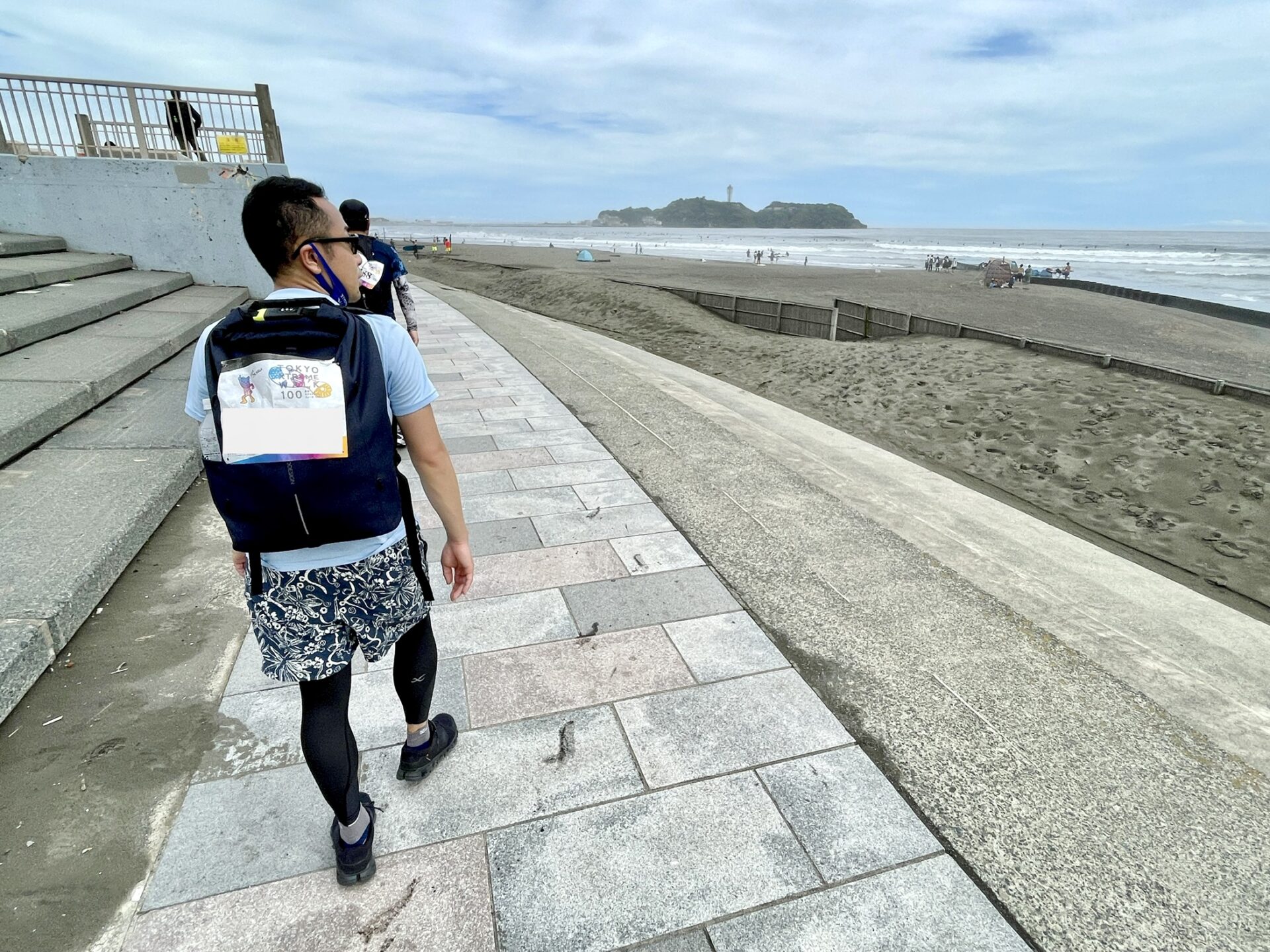「東京エクストリームウォーク100」海岸線をひたすら歩く様子
