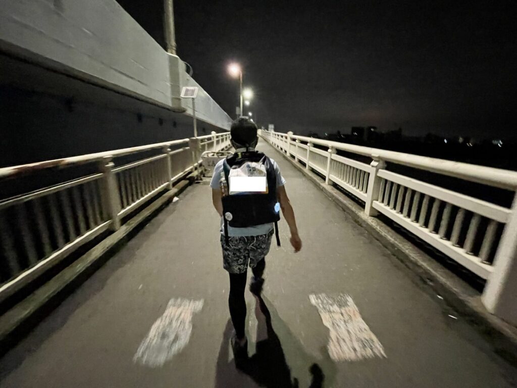 「東京エクストリームウォーク100」多摩川を渡り 東京へ