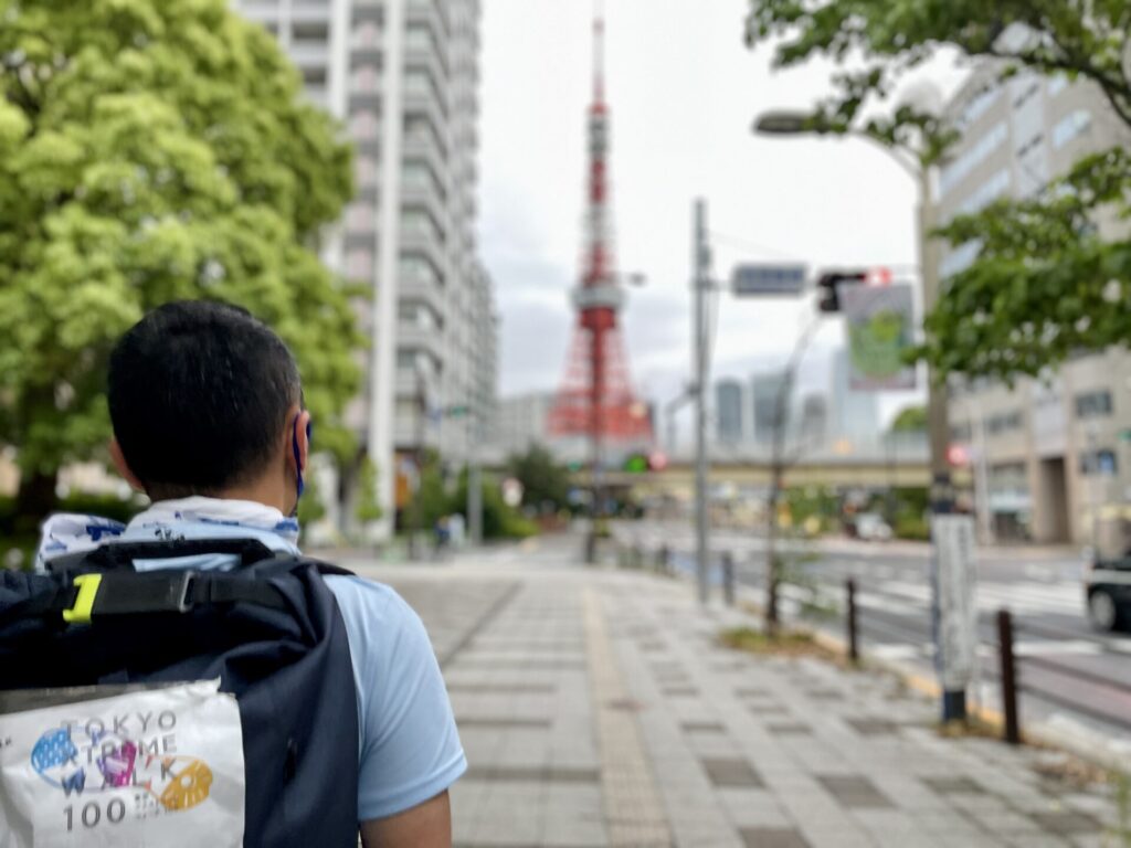「東京エクストリームウォーク100」東京タワーを通過