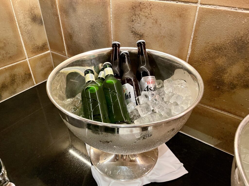 コンラッド東京 エグゼクティブラウンジ 瓶ビール