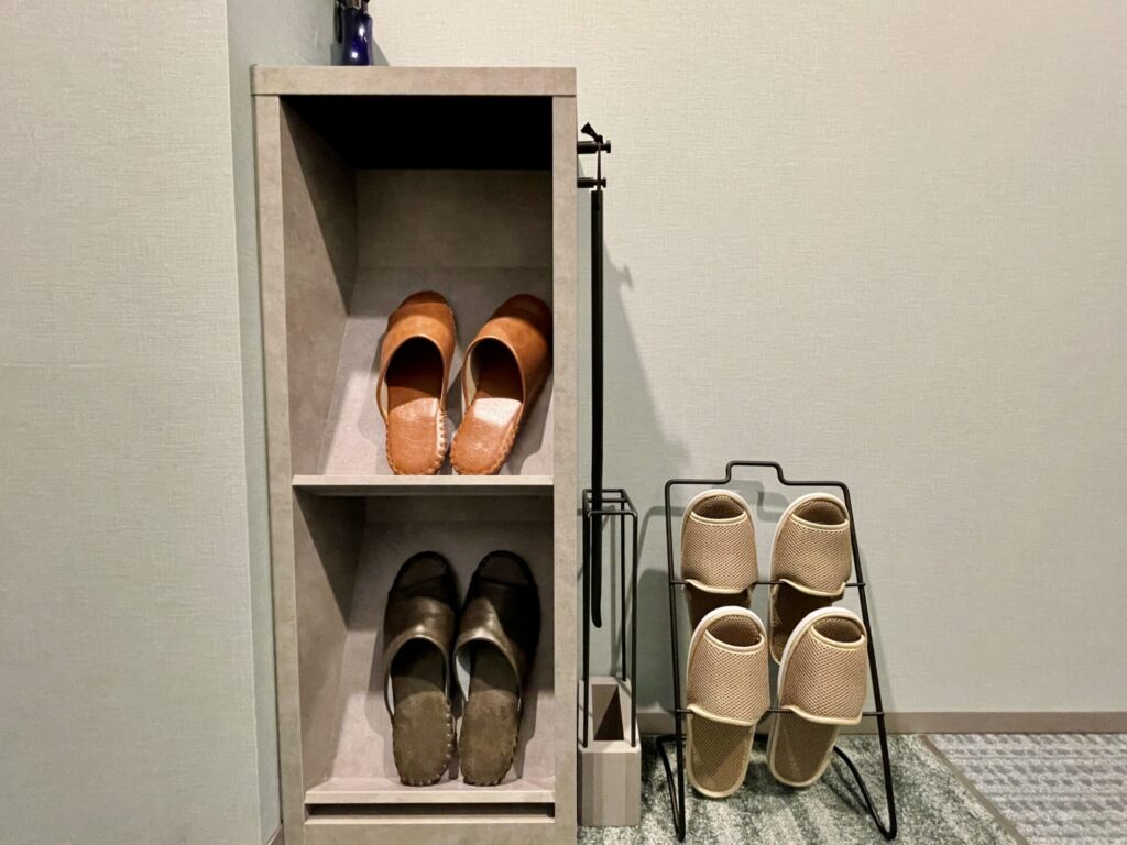 「ラビスタ東京ベイ」客室 スリッパ2種類