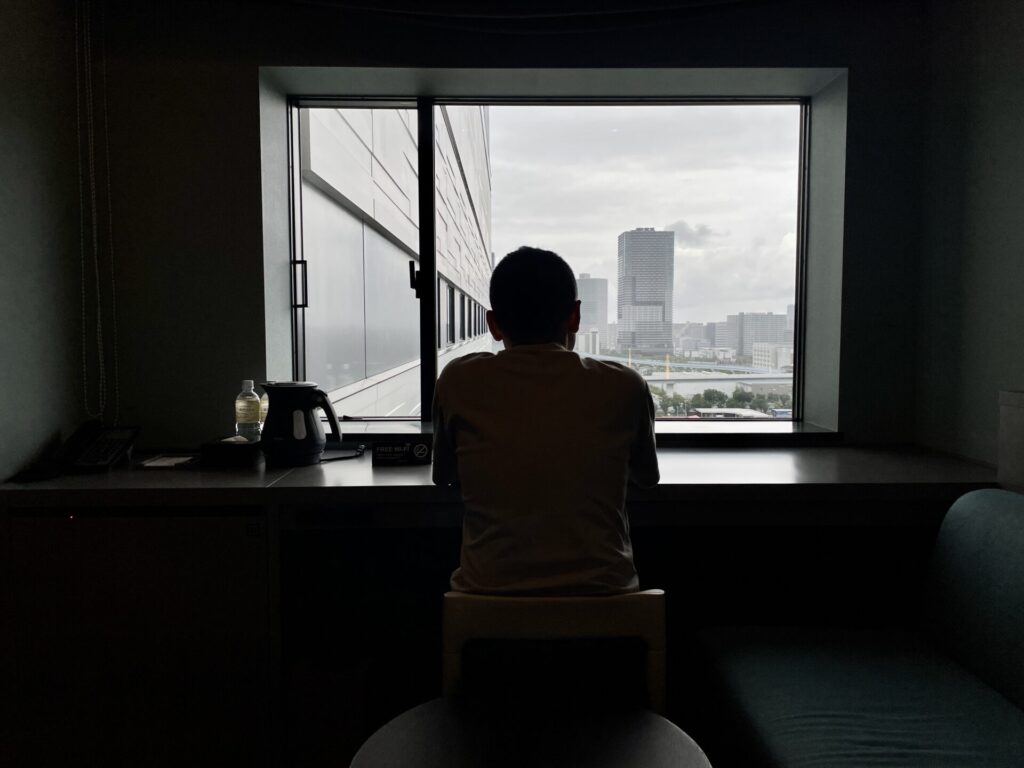 「ラビスタ東京ベイ」客室 デスクの様子