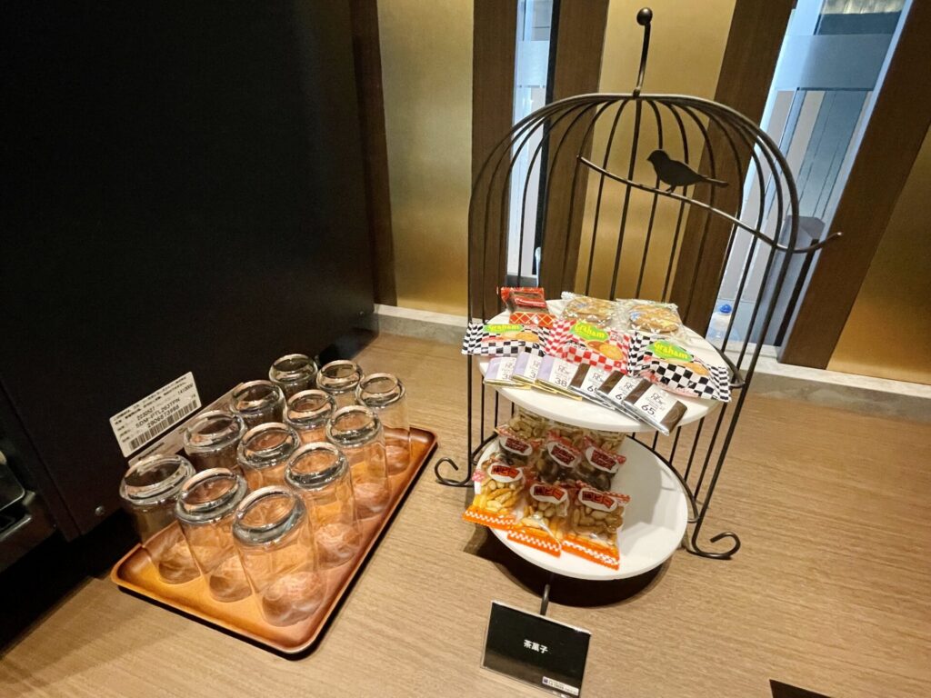 ラビスタ東京ベイ クラブラウンジ スナック