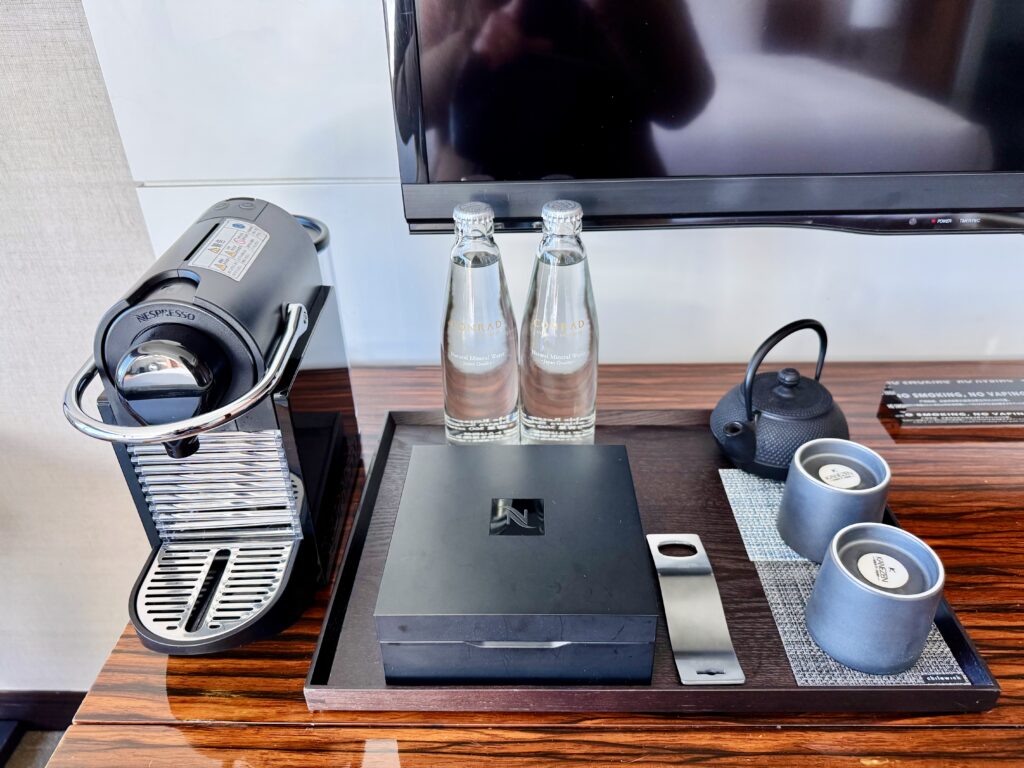 コンラッド東京 ミニバーコーナー