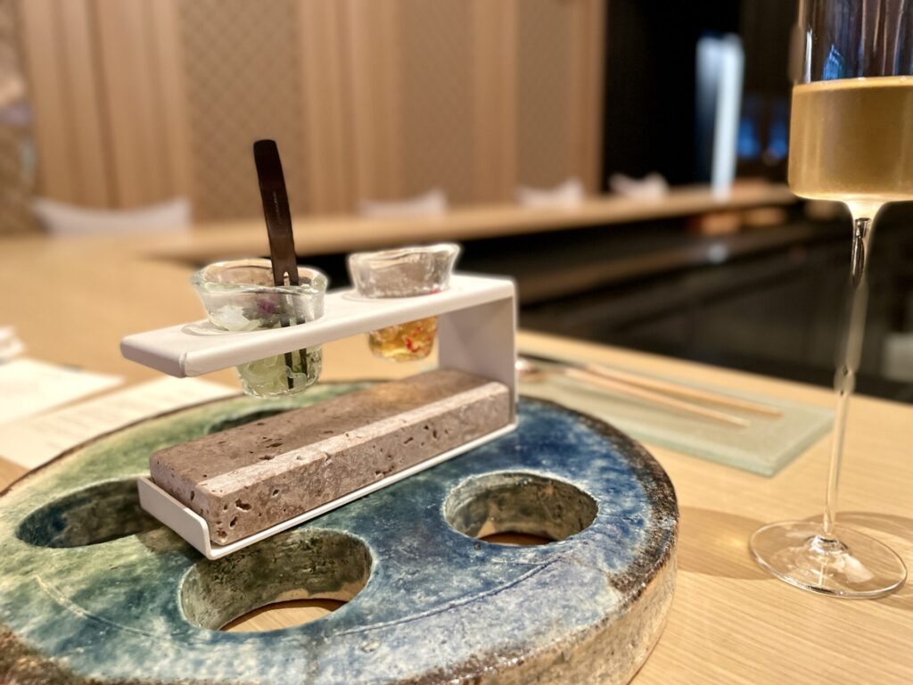 ロク京都 シェフズテーブル イカ刺しキャビア添え