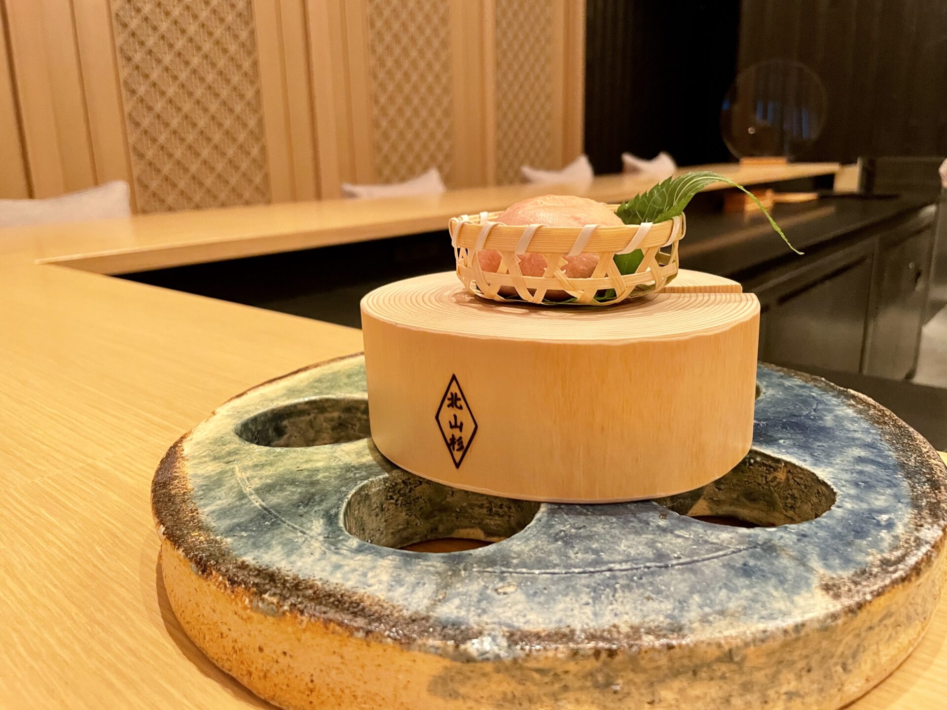 ロク京都 シェフズテーブル 桜のパン