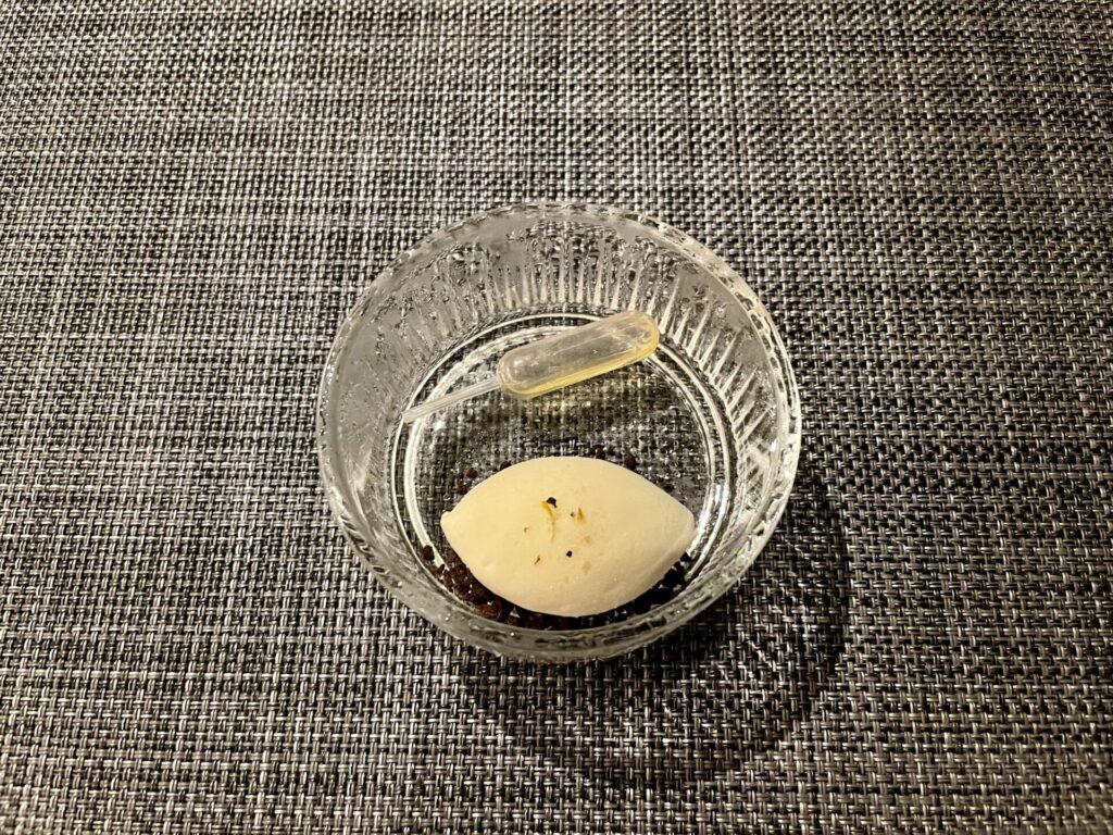 ヒルトン瀬底 シスクグリル コース7品目 リフレッシュメント 伊江ラム マスカルポーネ にがあま蜜